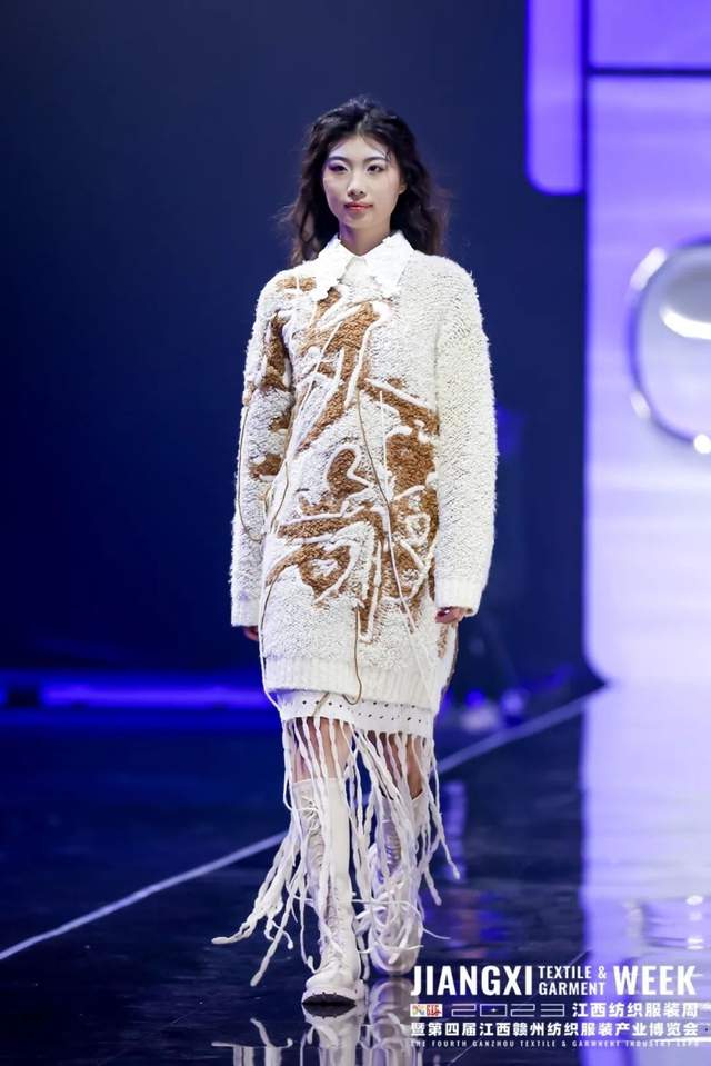 服装与服饰设计专业就业机会与时尚产业_服装与服饰设计专业发展前景 服装与服饰设计专业就业机会与时尚产业_服装与服饰设计专业发展前景