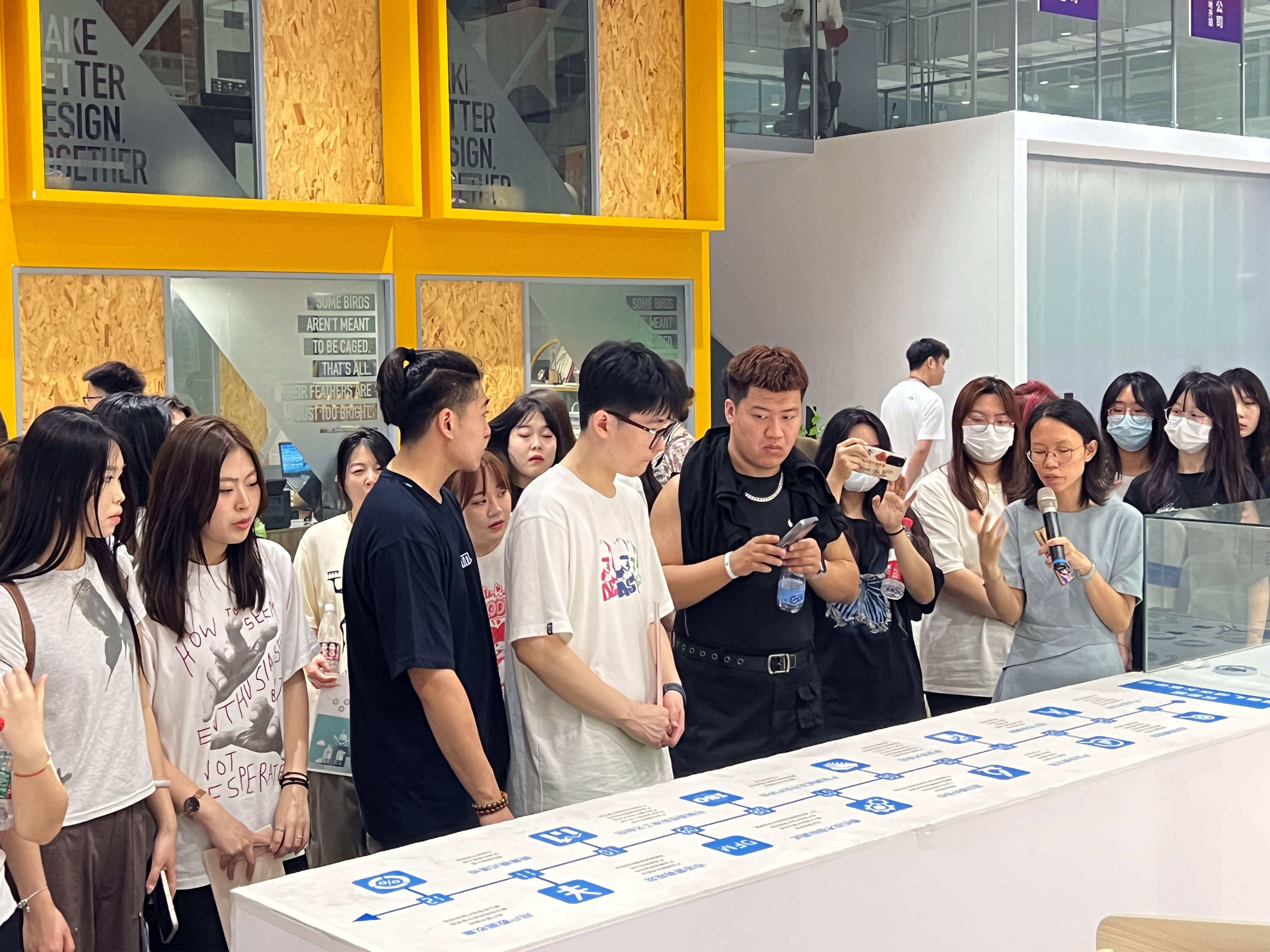 包含天津职业技术师范大学与天津中德应用技术大学：职业技术教育的天津对话的词条