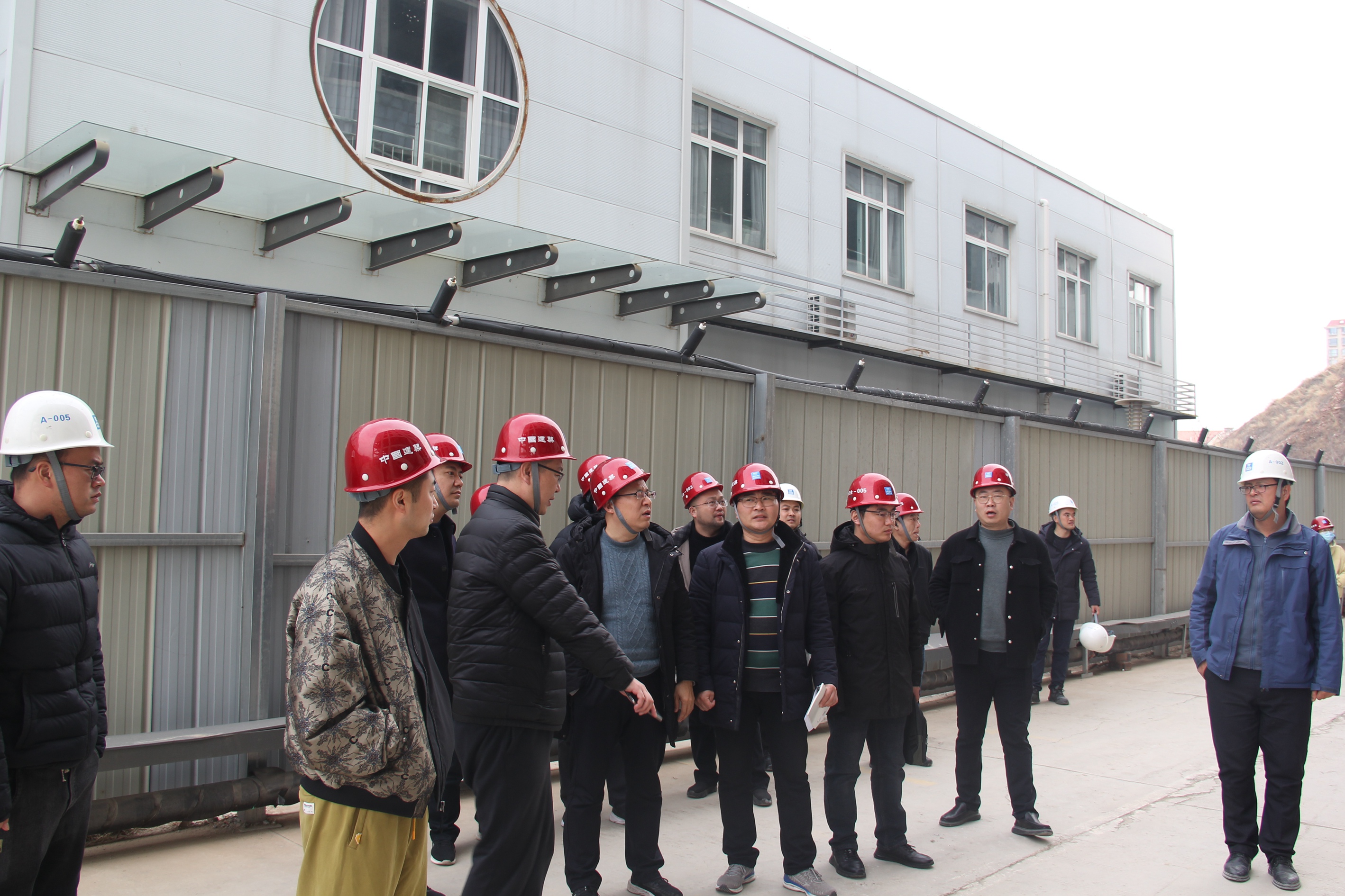 河南城建学院与平顶山学院：城建与综合教育的河南对话_平顶城建学院地理位置