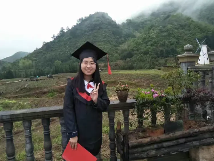 把兴趣放在第一位填报，会遇到哪些现实问题_兴趣前面加什么形容词